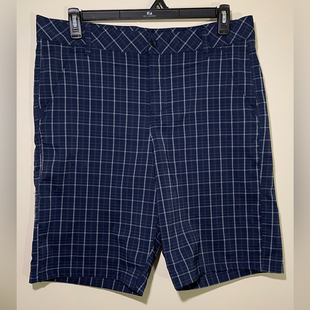 Men's FILA Sport Navy Plaid Golf Shorts size 36